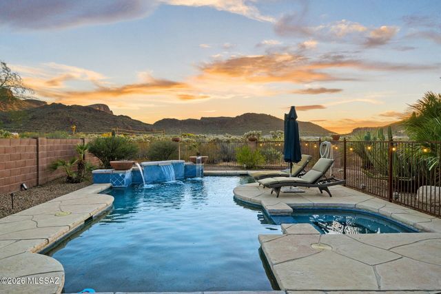 8457 N Ironwood Reserve Way, Tucson, AZ 85743
