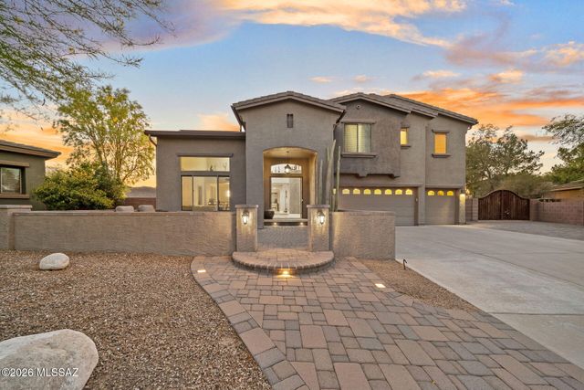 8457 N Ironwood Reserve Way, Tucson, AZ 85743