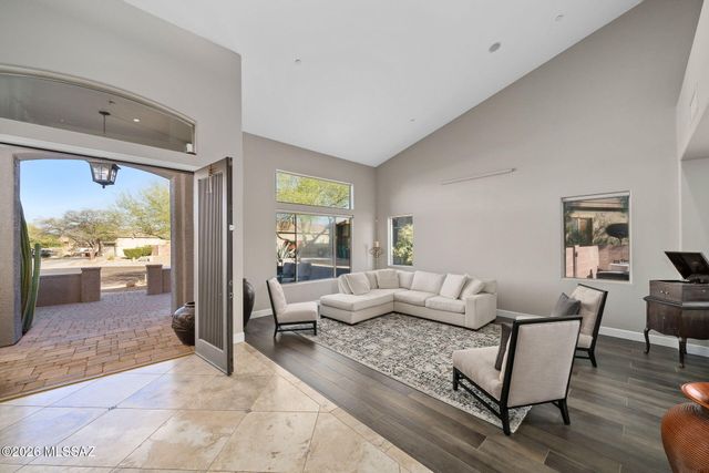 8457 N Ironwood Reserve Way, Tucson, AZ 85743