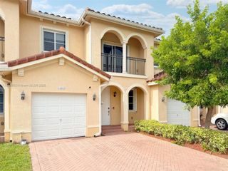 16562 SW 71st Ter 16562, Miami, FL 33193