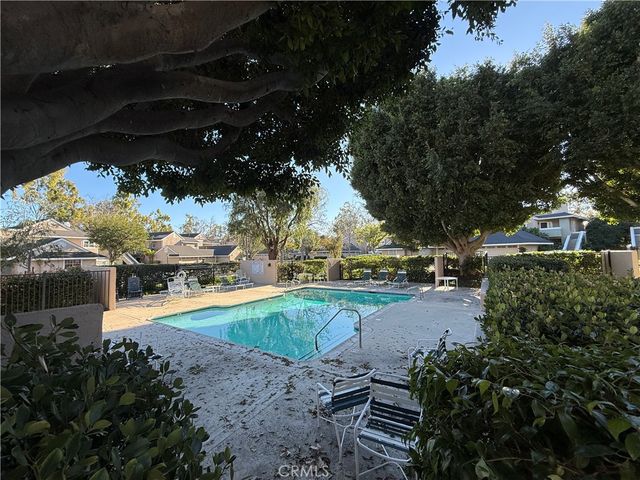 8 Highland View 3, Irvine, CA 92603