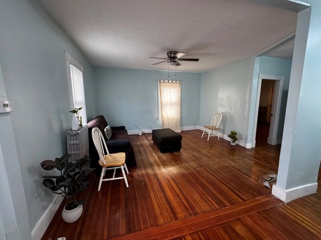 99 Wilmont St, Springfield, MA 01108