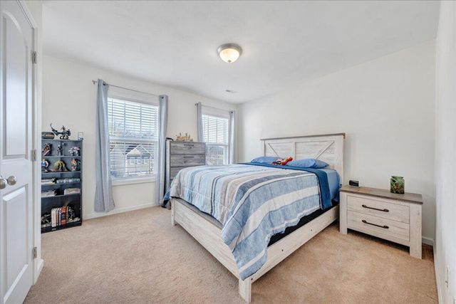 2064 Lawson LN, Vinton, VA 24179