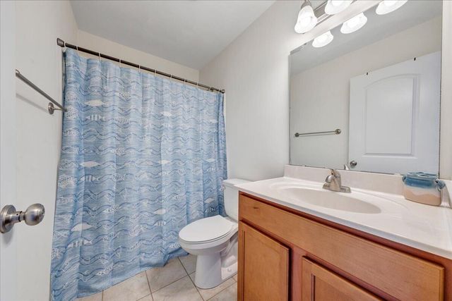 2064 Lawson LN, Vinton, VA 24179