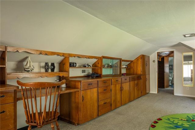 5608 Nall Avenue, Roeland Park, KS 66202