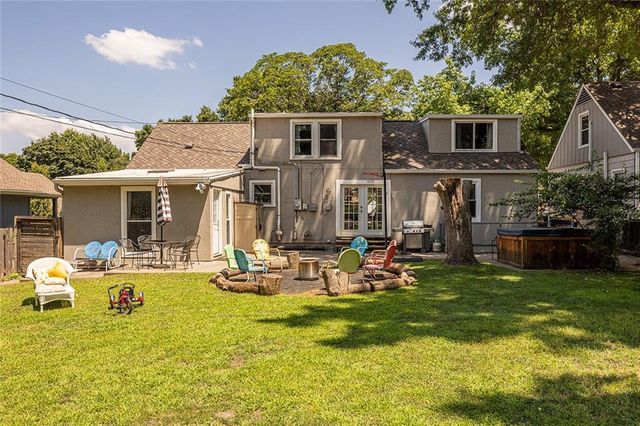 5608 Nall Avenue, Roeland Park, KS 66202