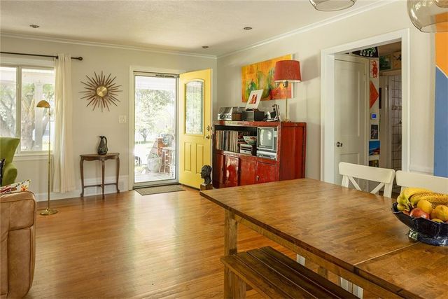 5608 Nall Avenue, Roeland Park, KS 66202
