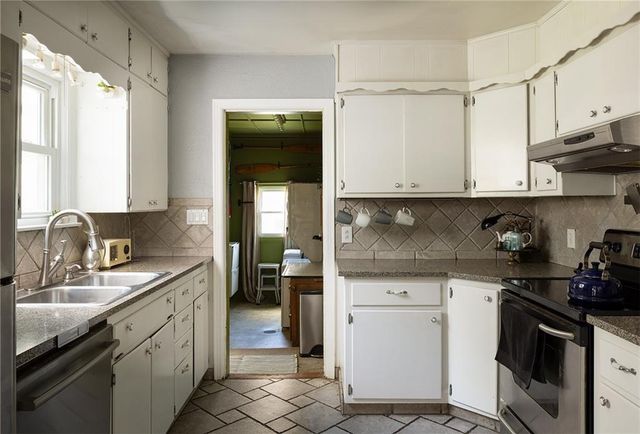 5608 Nall Avenue, Roeland Park, KS 66202