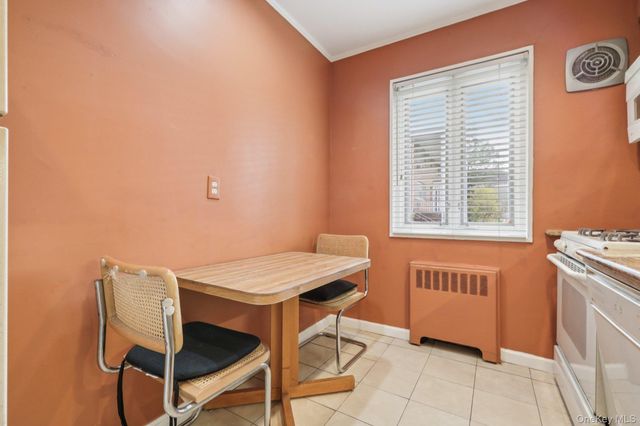 40 Lawrence Drive A, White Plains, NY 10603
