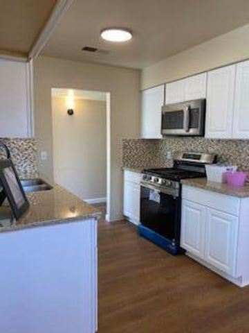 16710 Oak Avenue, Tulare, CA 93274