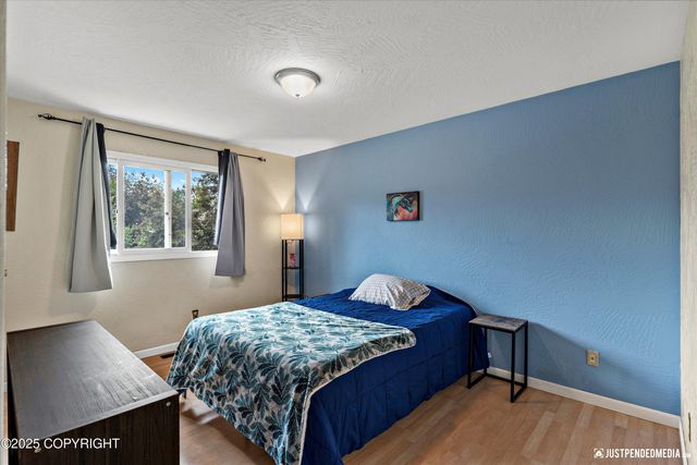 8051 Evans Circle, Anchorage, AK 99507