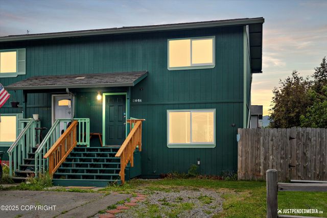 8051 Evans Circle, Anchorage, AK 99507