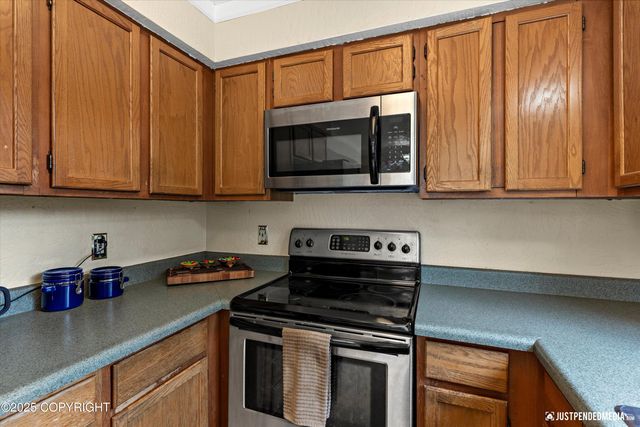 8051 Evans Circle, Anchorage, AK 99507