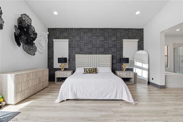 6880 Equinox Cliff Street, Las Vegas, NV 89135