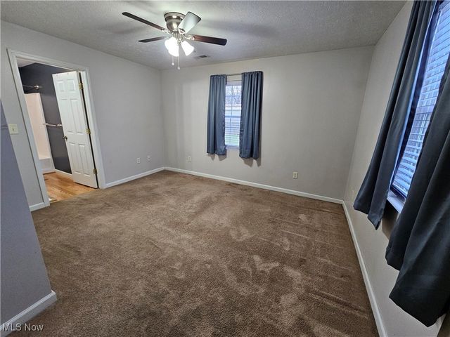 1910 Wenz Road, Wakeman, OH 44889