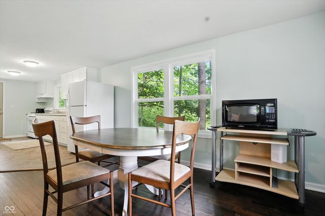 8453 S Christian Drive, Nineveh, IN 46164