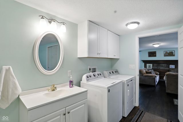 8453 S Christian Drive, Nineveh, IN 46164