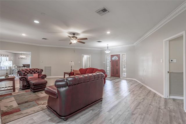 22 Timberwilde, Huntsville, TX 77340