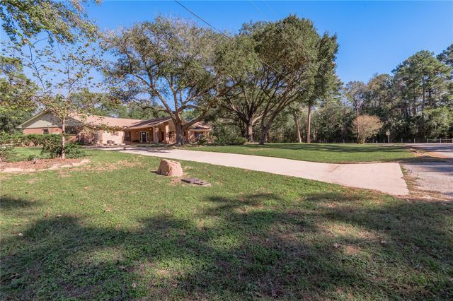 22 Timberwilde, Huntsville, TX 77340