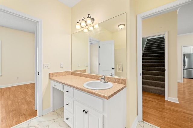 101 Brockton Ct, Dothan, AL 36305