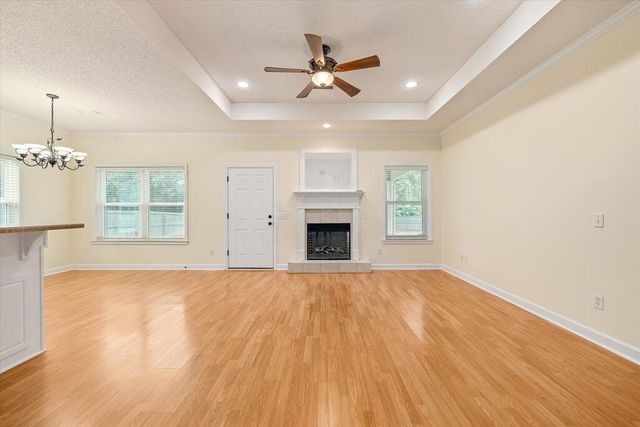 101 Brockton Ct, Dothan, AL 36305