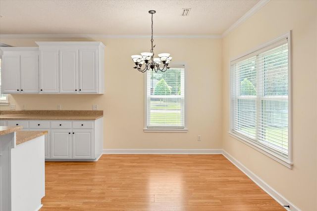 101 Brockton Ct, Dothan, AL 36305