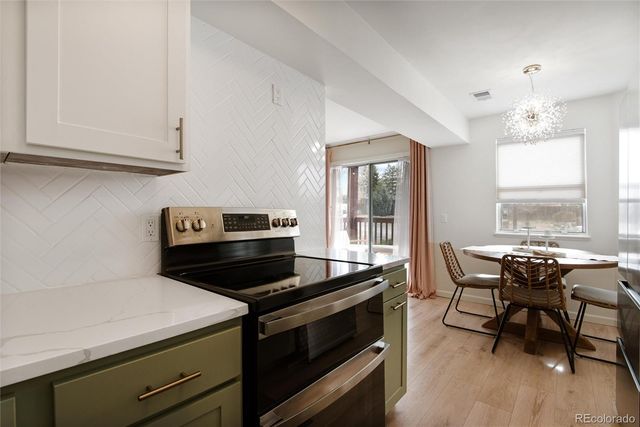 17642 E Loyola Drive 1921L, Aurora, CO 80013