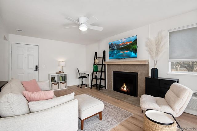 17642 E Loyola Drive 1921L, Aurora, CO 80013