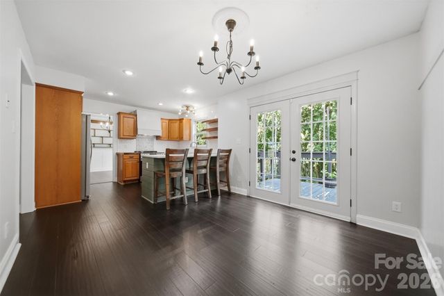 4857 32nd Street Lane NE, Hickory, NC 28601