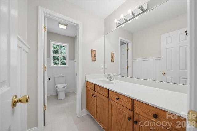 4857 32nd Street Lane NE, Hickory, NC 28601