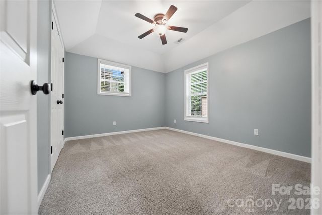 4857 32nd Street Lane NE, Hickory, NC 28601