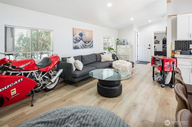 4630 B Street NW, Auburn, WA 98001