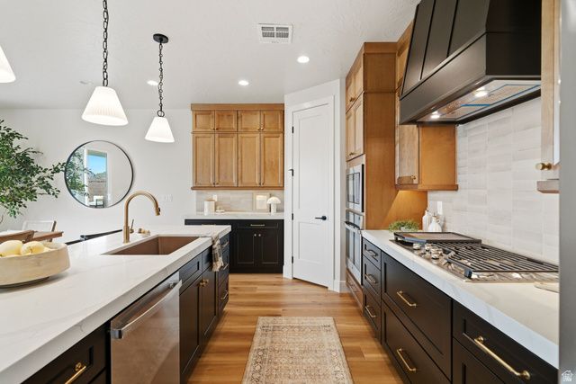 972 E COYOTE CRST DR, Washington, UT 84780