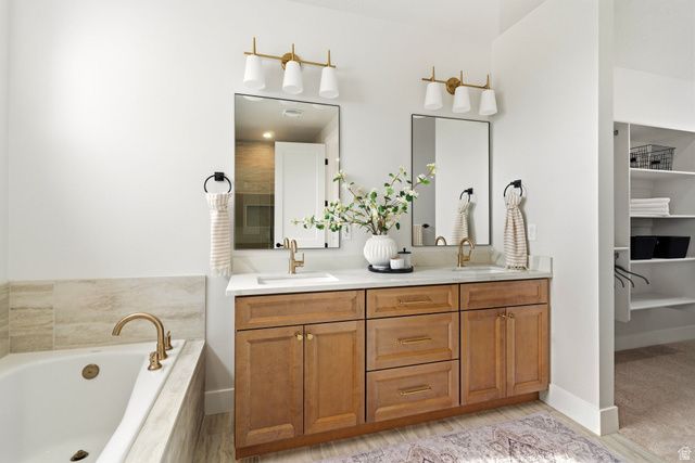 972 E COYOTE CRST DR, Washington, UT 84780