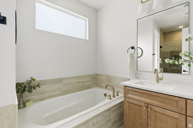 972 E COYOTE CRST DR, Washington, UT 84780