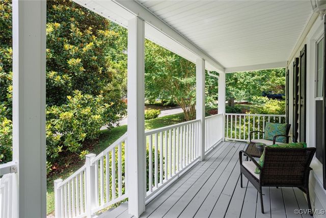 7117 Deer Thicket Dr, Midlothian, VA 23112
