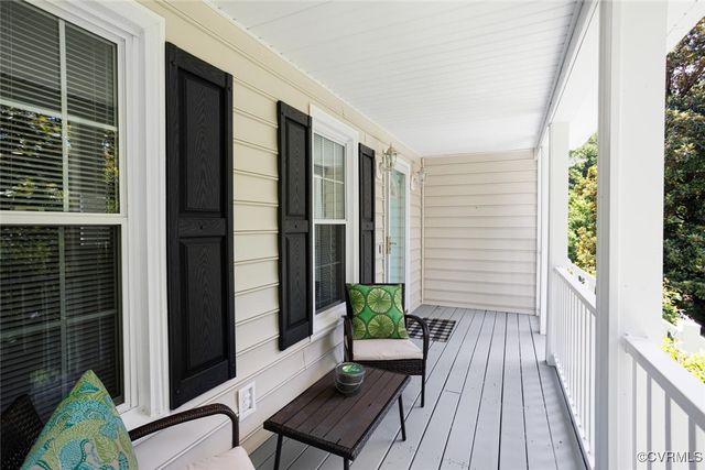 7117 Deer Thicket Dr, Midlothian, VA 23112