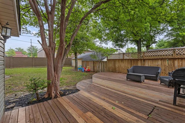 100 S GREER ST, Memphis, TN 38111
