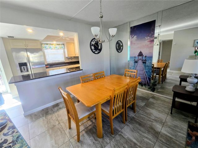 1257 S PORTOFINO DRIVE 307, Sarasota, FL 34242