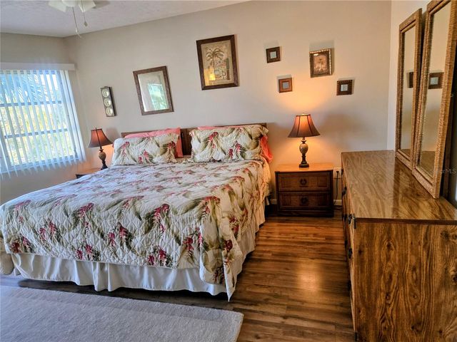 1257 S PORTOFINO DRIVE 307, Sarasota, FL 34242