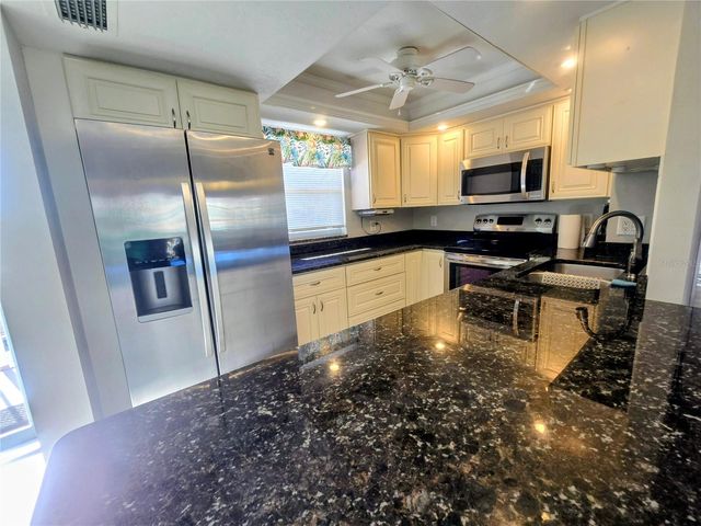 1257 S PORTOFINO DRIVE 307, Sarasota, FL 34242