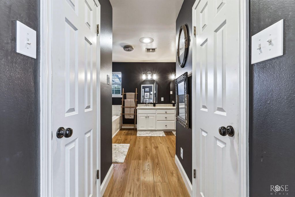 Image 22 of property listing at 1282 Gleneagles Drive, San Angelo, TX 76904