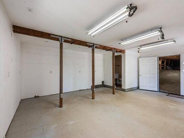 6390 Red Robin Rd, Placerville, CA 95667