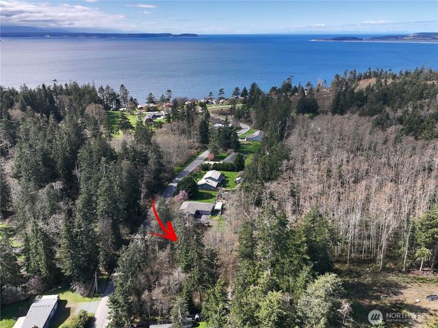 401 Gramayre Road, Coupeville, WA 98239