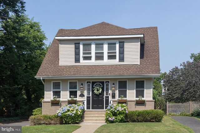 121 E STILES AVE, Collingswood, NJ 08108
