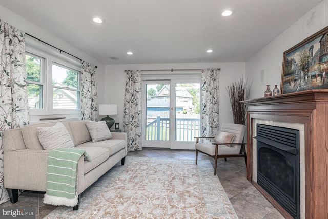121 E STILES AVE, Collingswood, NJ 08108