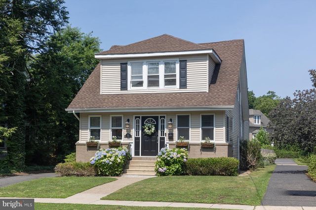 121 E STILES AVE, Collingswood, NJ 08108
