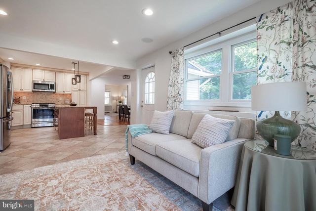 121 E STILES AVE, Collingswood, NJ 08108