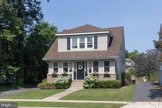 121 E STILES AVE, Collingswood, NJ 08108