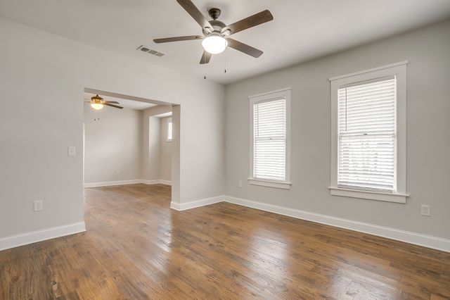 1115 Hawthorne Avenue, Fort Worth, TX 76110